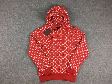 buzo supreme x louis vuitton precio|supreme x louis vuitton sweatshirt.